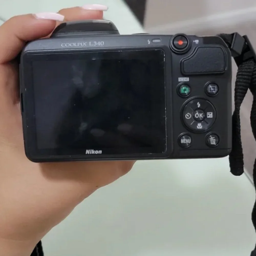 Nikon coolpix l340